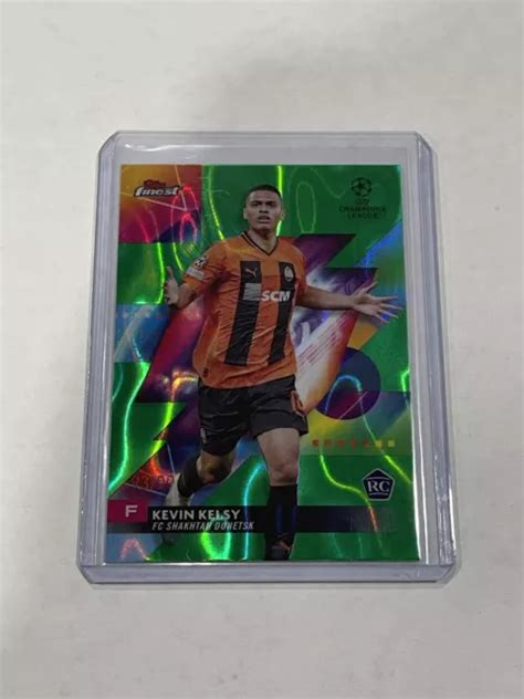 2023 24 TOPPS FINEST Kevin Kelsy recrue réfracteur à lave vert 93 99