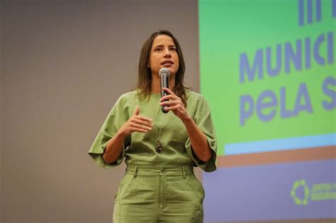 Parecer do TCE recomenda aprovação das contas de Raquel Lyra