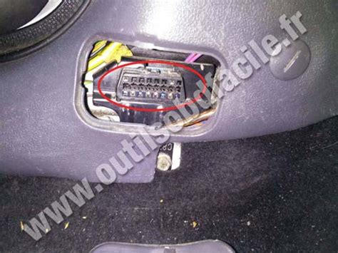 Obd Stecker In Ford Fiesta 1995 1999 Einfach Ihren Adapter Finden