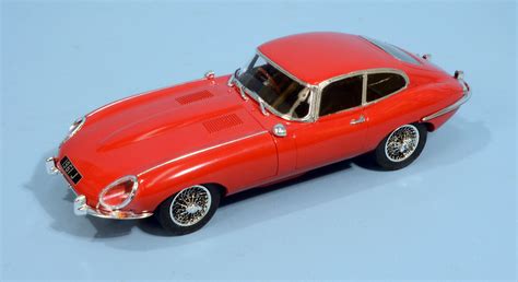 Build Review Of The Revell E Type Jaguar Scale Model Car Kit