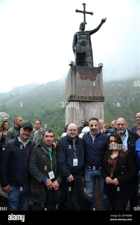 Visit Of Santiago Abascal President Of Vox To Covadonga The Origin Of