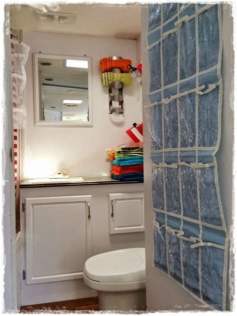 Amazing Rv Bathroom Storage Decor Ideas That Anyone Can Do Camper