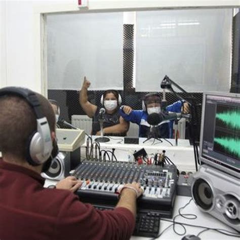 Stream Radio Abierta De Sevilla Una Radio Comunitaria Educativa Y