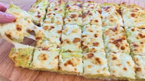 Focaccia filandreuse garnie de courgettes râpées un menu succulent