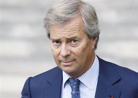 Bolloré veut devenir le leader mondial de la communication