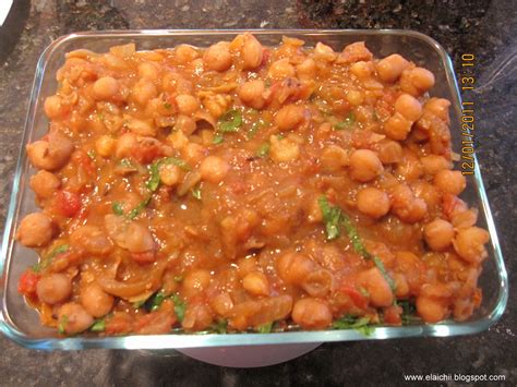 Elaichii: Chick Peas Curry/ Garbanzo Beans Curry