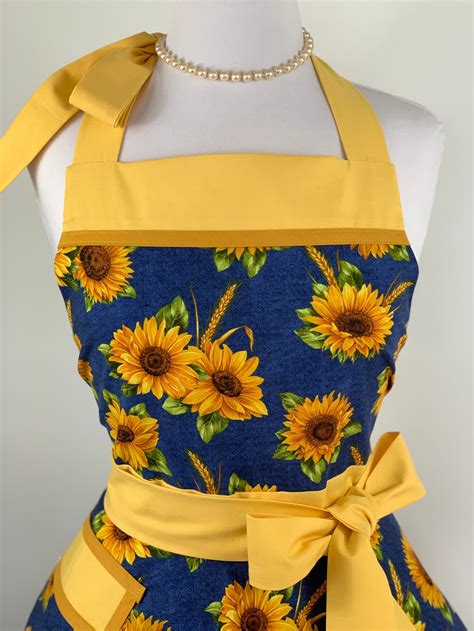 Womens Flirty Retro Blue Sunflower Apron Cute Hostess Apron Etsy