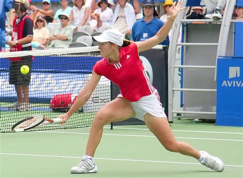 The Top 10 Greatest Womens Tennis Players Of All Time Howtheyplay