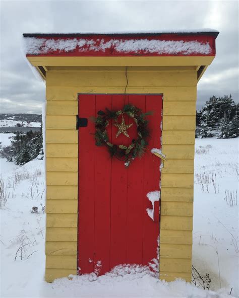 Outhouse decorations - Downhome Magazine