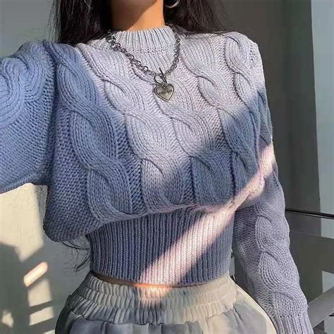 Pin on Quick Saves | Sweater fashion, High fashion street style, Casual ...