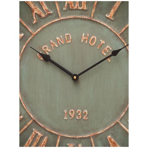 Horloge chiffres romains grand hotel Chehoma 31105