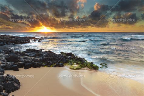 Sandy Beach Sunrise — Stock Photo © LAMeeks #38442999