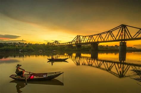 Long Bien Bridge - Hanoi Local Tour