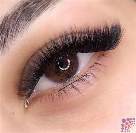 Eyelash Extensions Sharjah Dubai Uae