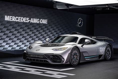 Mercedes in hiper otomobili AMG One ortaya çıktı