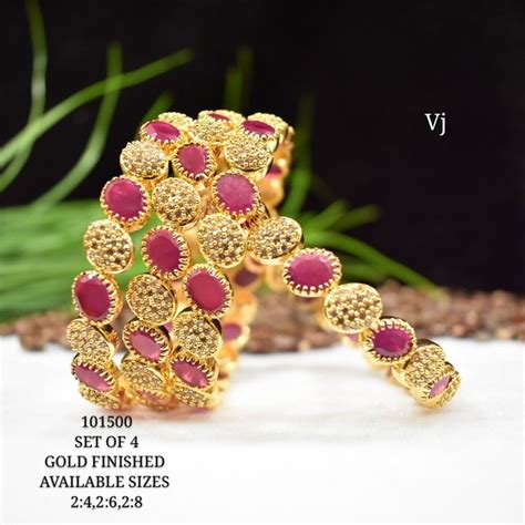 Pin By Godavari On Bangles Bangles Jewelry Designs Bangles Jewelry