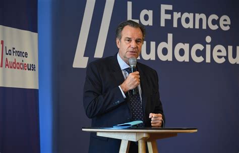 Cagnotte Pour Les Forces De Lordre Cela Pose Des Questions De L