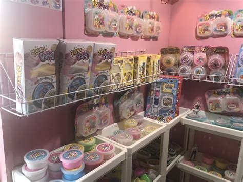 Visiting Harajukus Slime Shop Slime Nyanda Moshi Moshi Nippon もしもしにっぽん