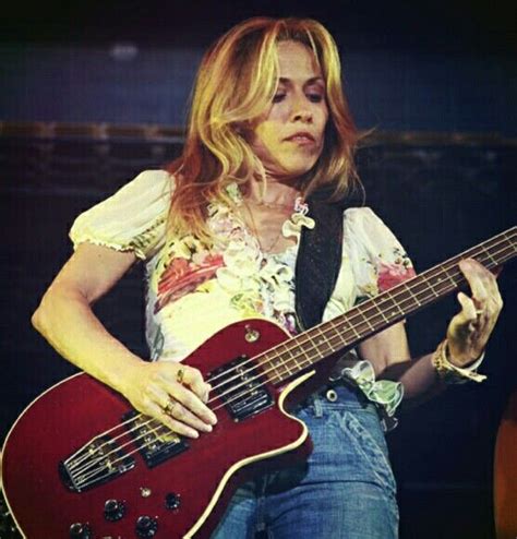 Sheryl Crow Sheryl Crow, Rock Guitar, Music Songs, Rock And Roll, Bass, Music Instruments ...