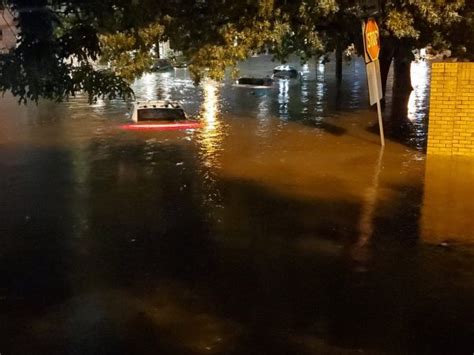 Usa Deadly Flash Floods In Texas After Mm Of Rain In Hours