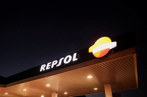 Repsol gana un 20 menos en el primer trimestre por la caída del