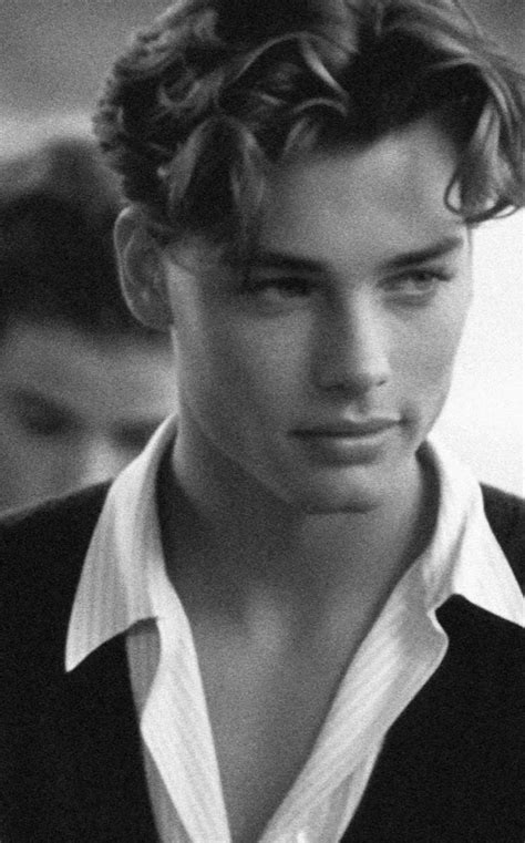 Pin by 𝑅𝒾𝑜 𝒟𝑒 𝒱𝓇𝒾𝑒𝓈 on 𝑀𝓎 𝒯𝓎𝓅𝑒 90s hairstyles men Mens hairstyles