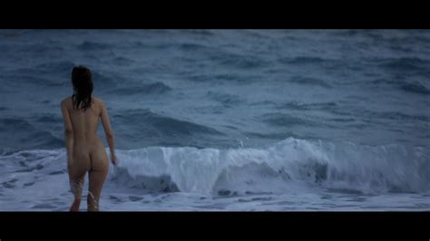 Naked Sara Velázquez in Caníbal