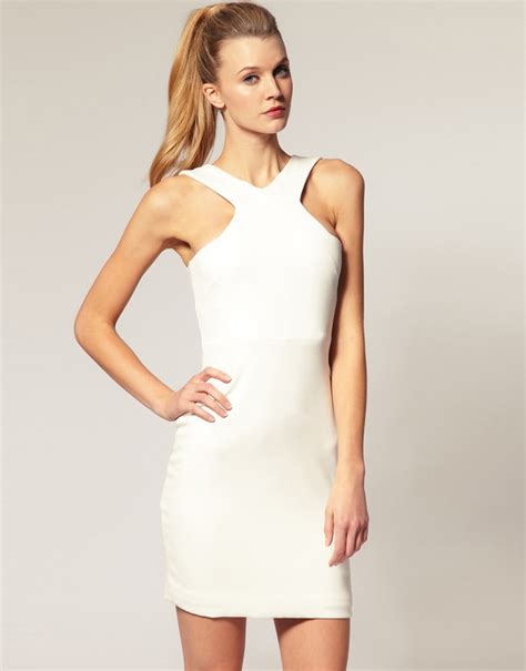 Beautiful White Dresses For Every Occasion