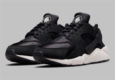 Nike Air Huarache Le Off Noir Summit Blanc Noir Dq8572 001 Crumpe