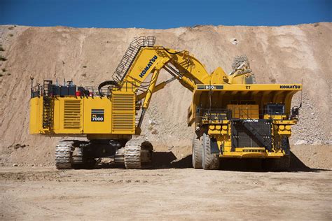 Transporte Carretero La Primera Komatsu Pc De Latinoam Rica