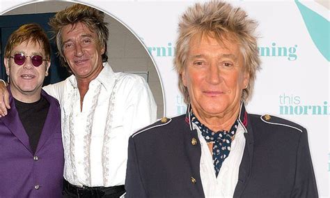 Rod Stewart Reveals He S Mates With Elton John After Spiteful Feud Rod Stewart Elton John