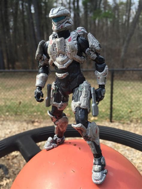 McFarlane Halo 4 Sarah Palmer Review & Photos! - Halo Toy News