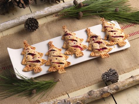 Christmas Tree Berry Hand Pies Driscolls