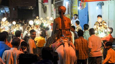 पेटा ने ट्वीट किया शादी में घोड़ी चढ़ना जानवरों से क्रूरता है सोशल