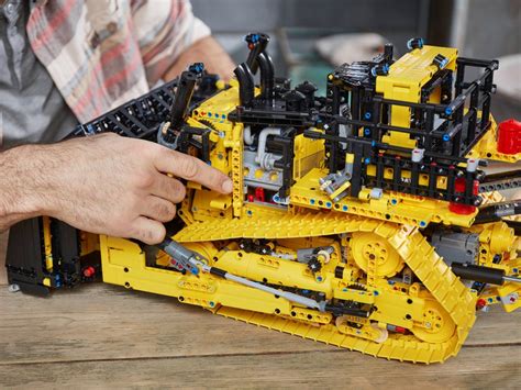 Lego Technic 42131 Appgesteuerter Cat D11 Bulldozer Ab 1 Oktober 2021