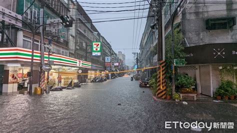 快訊／下班雨彈來襲！新北中和「水淹整條街」 巷口拉起封鎖線 Ettoday生活新聞 Ettoday新聞雲