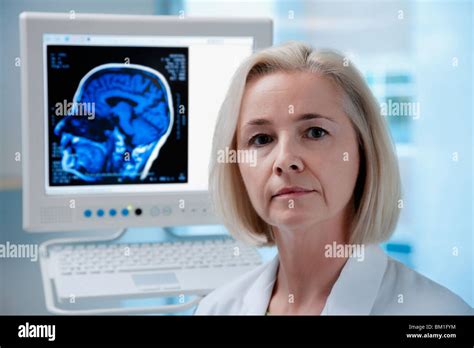 Pet Scan Brain Hi Res Stock Photography And Images Alamy