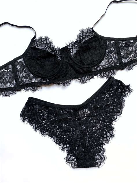 Lingerie Isabella Preta Sra Lingerie