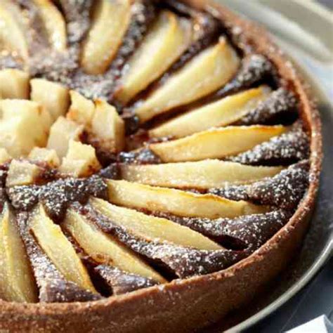 Trois recettes de délicieuses tartes aux poires chocolat et amandes