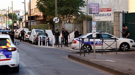 A Marseille Derri Re Les Commandos De Tueurs De La Dz Mafia Plusieurs