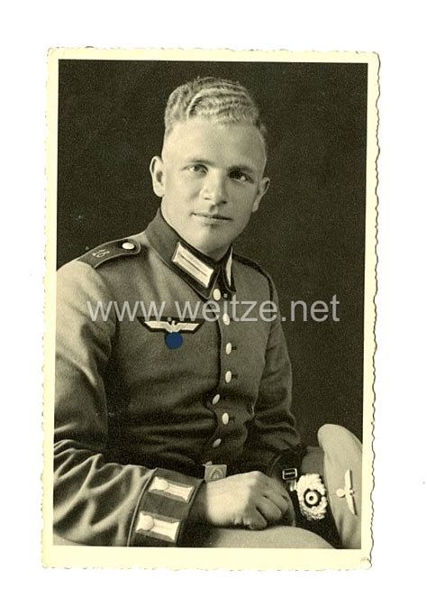 Wehrmacht Heer Portraitfoto Soldat Mit Waffenrock Heer