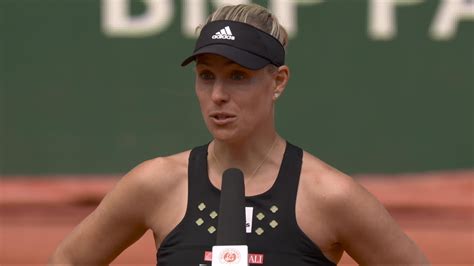 French Open Angelique Kerber Nach Sieg Gegen Offen Im On Court