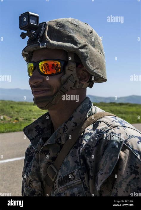 0311 Rifleman Hi Res Stock Photography And Images Alamy