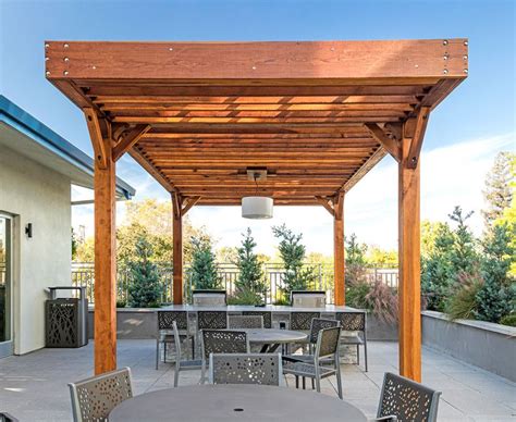 The Silverado Modern Pergola Forever Redwood Modern Pergola