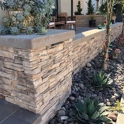 Peninsula Sand Concrete Stacked Stone Ledger Wall Panels Terrado