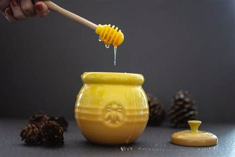 10 Different Types of Raw Honey You Should Try