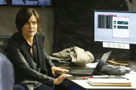 Blacklist Blacklist Photo Megan Boone 982 Sur 1008 Allociné