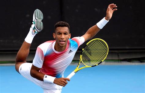 Félix Auger Aliassime Gagne à Ses Débuts Aux Internationaux Daustralie