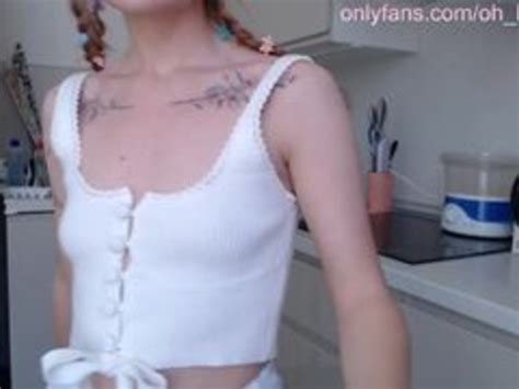 Honey Devildoll Cam Recording Cute Red Haired Webcam Porn Girl Is Lying Nude