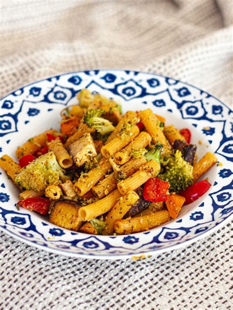 Pasta De Lentejas Con Verduras Tofu I Especias Mireia Oriol